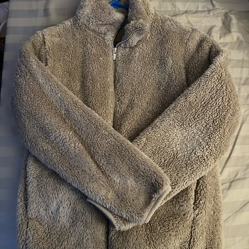 Uniqlo Tan Sherpa Fleece Jacket